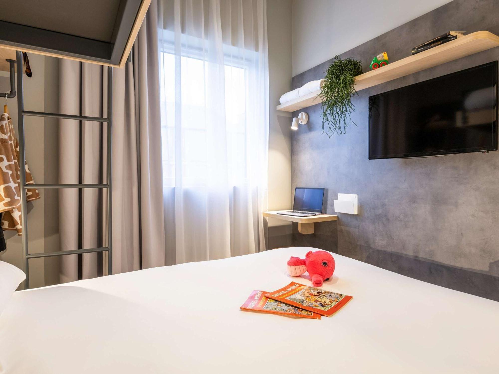 Ibis Budget Arlon Porte Du Luxembourg Exterior foto