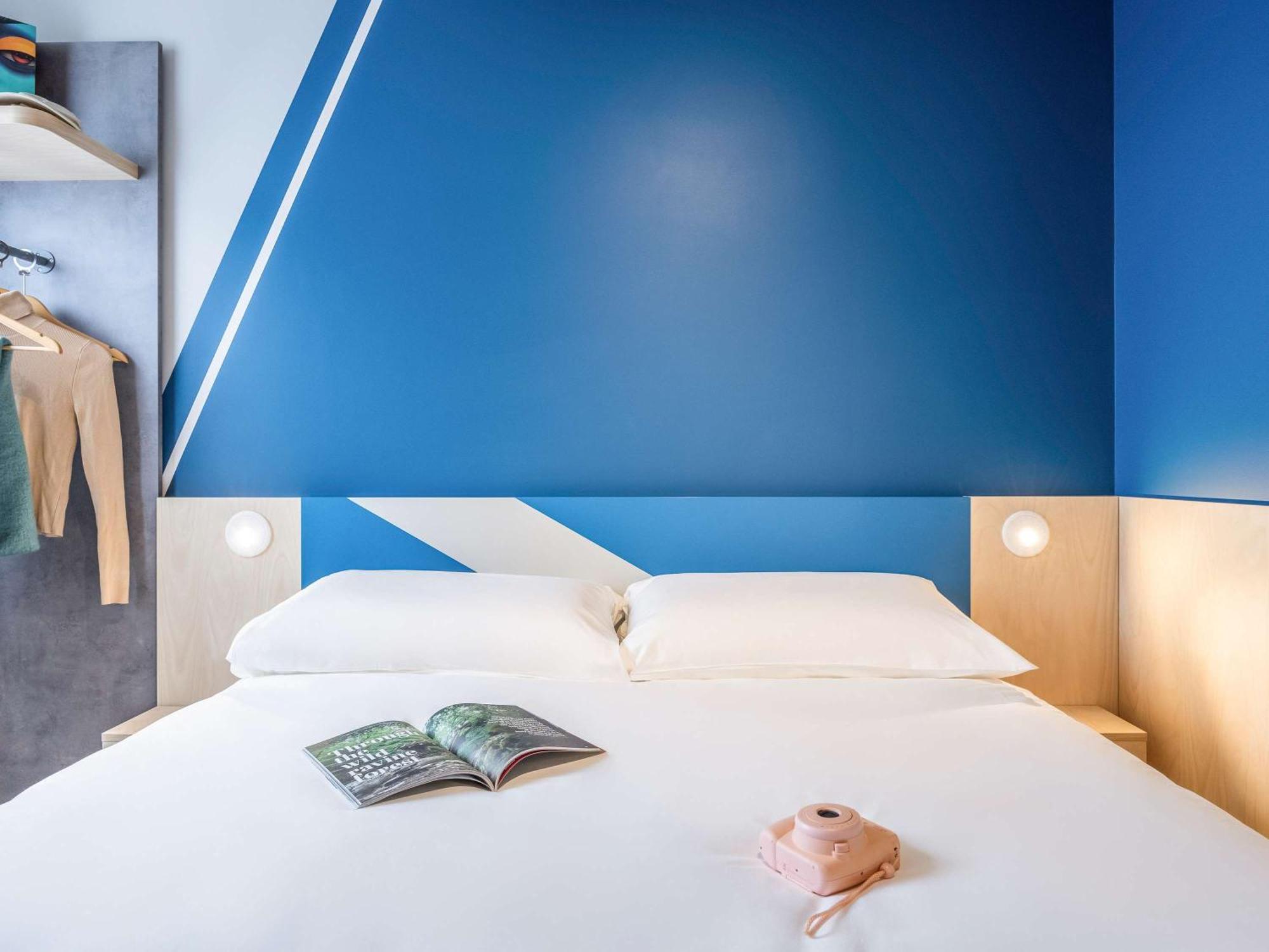 Ibis Budget Arlon Porte Du Luxembourg Exterior foto